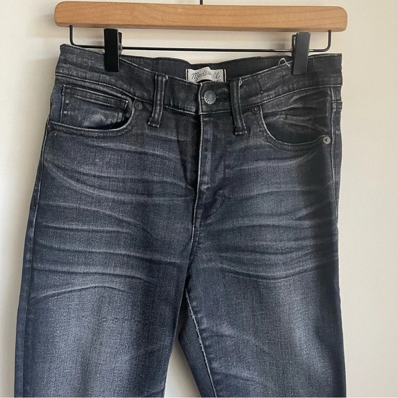 Madewell black high riser skinny distressed jeans size 27 - Picture 2 of 10